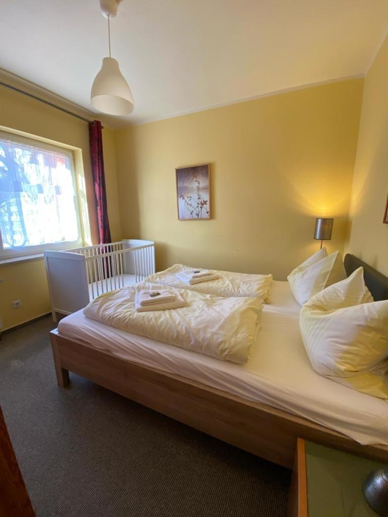 Apartments In Der Kopenhagener Strasse Росток Экстерьер фото